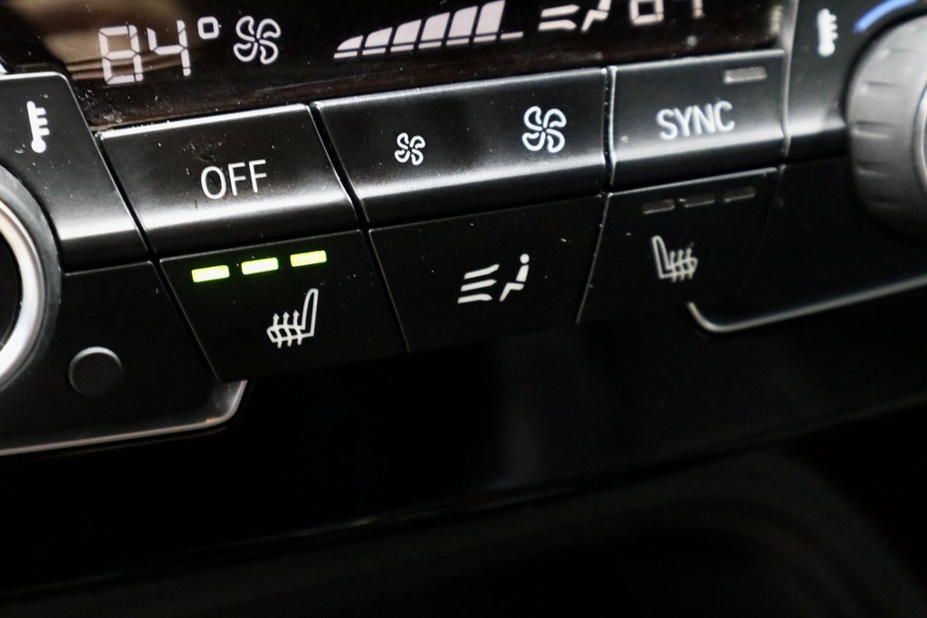 Used 2017 BMW X1 xDrive28i image 4