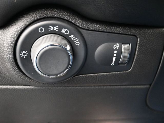 Used 2024 Dodge Durango GT image 24