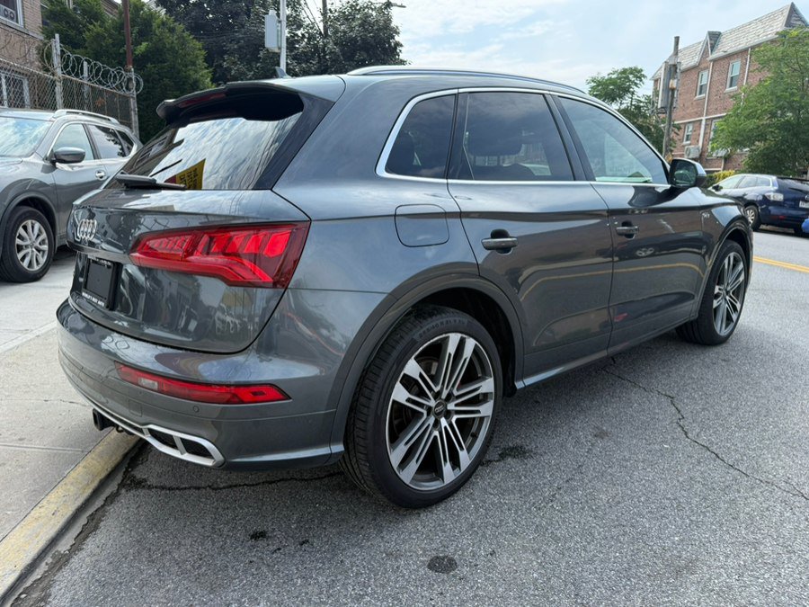 Used 2018 Audi SQ5 Prestige w/ Prestige Package AWD/4WD image 4
