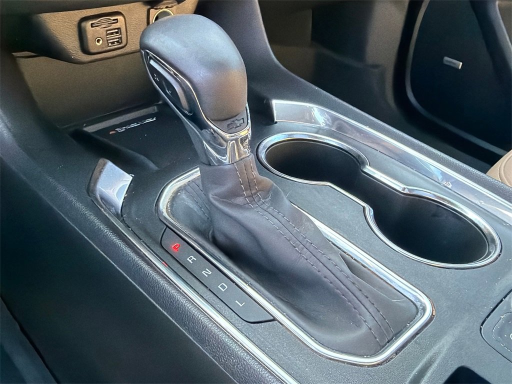 Used 2023 Chevrolet Traverse Premier w/ LPO, Floor Liner Package image 32