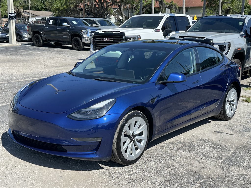 Used 2022 Tesla Model 3 Standard Range Plus RWD image 10