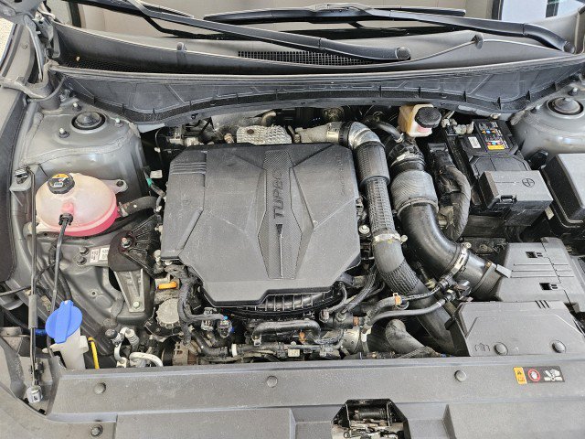 Used 2023 Hyundai Santa Cruz Night AWD/4WD image 7