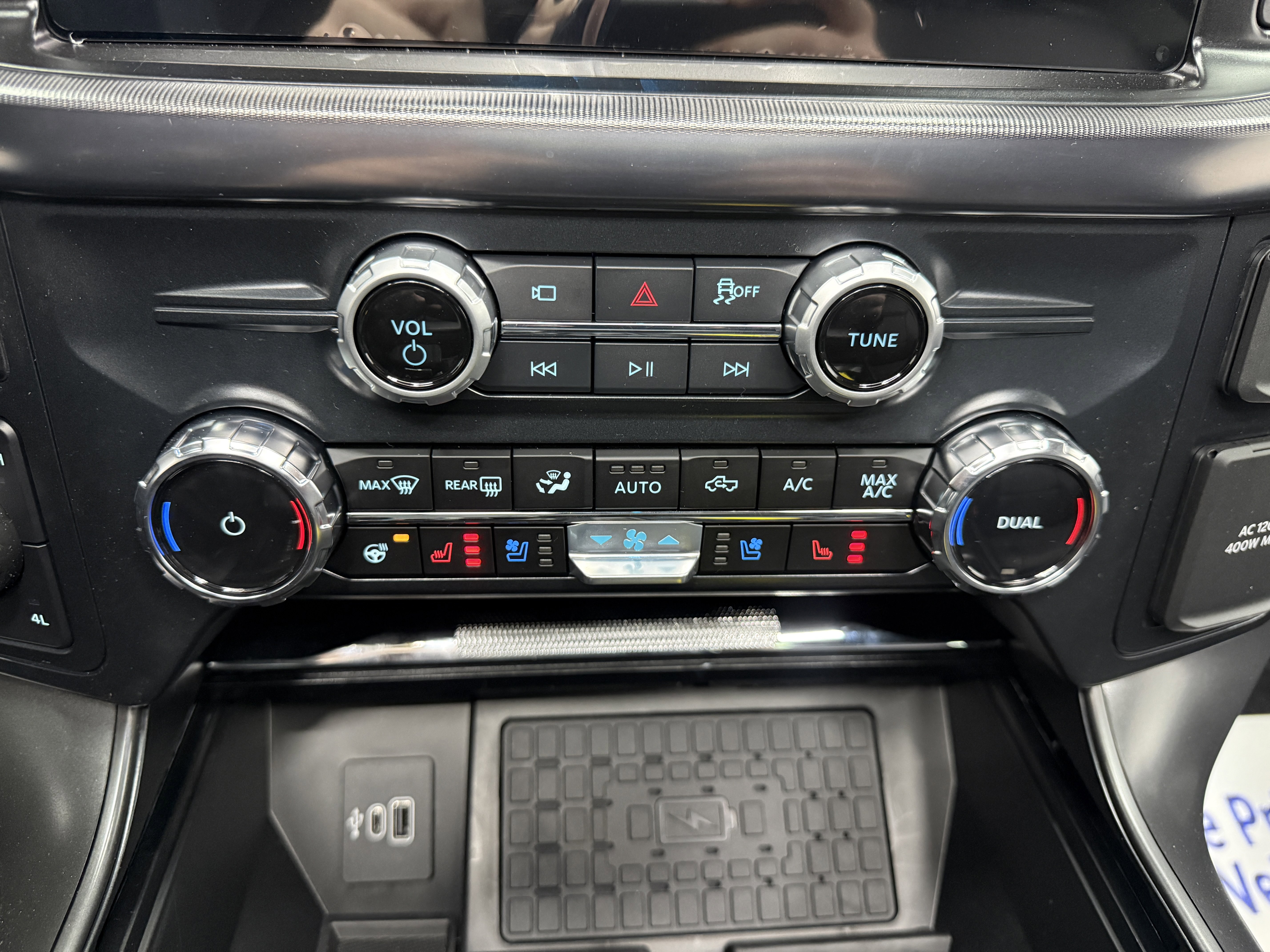 Used 2026 Ford F150 Lariat w/ Equipment Group 502A High AWD/4WD image 23