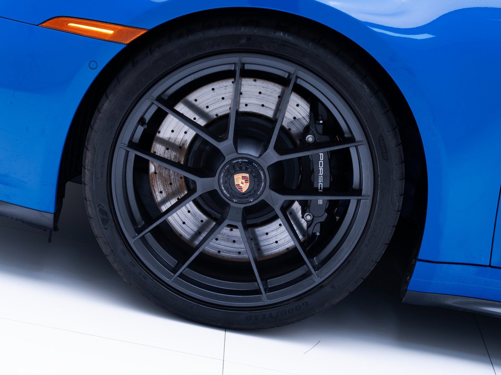 Certified 2025 Porsche 911 Carrera 4 GTS AWD/4WD image 12