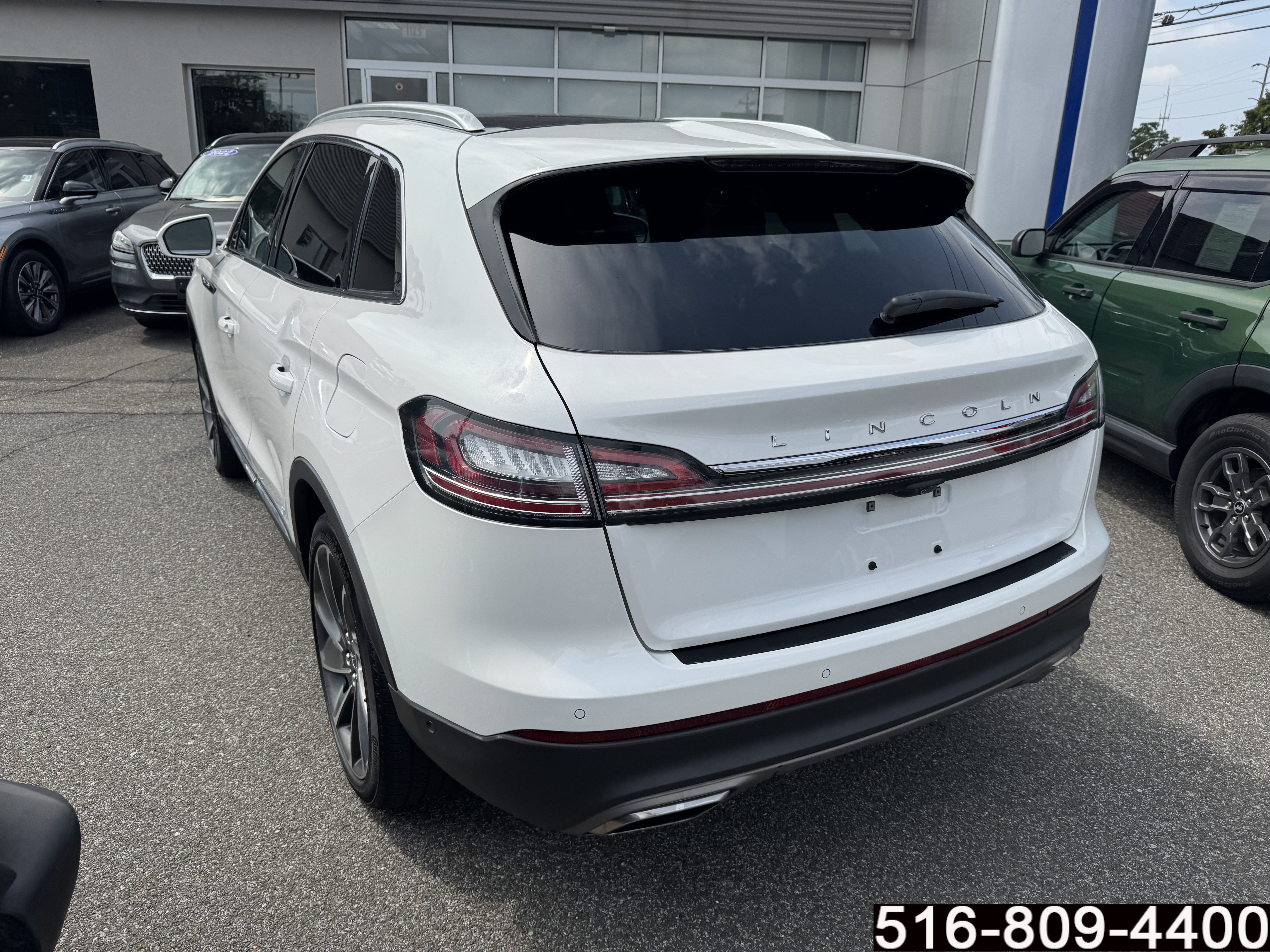 Used 2022 Lincoln Nautilus Reserve w/ Equipment Group 201A AWD/4WD image 7