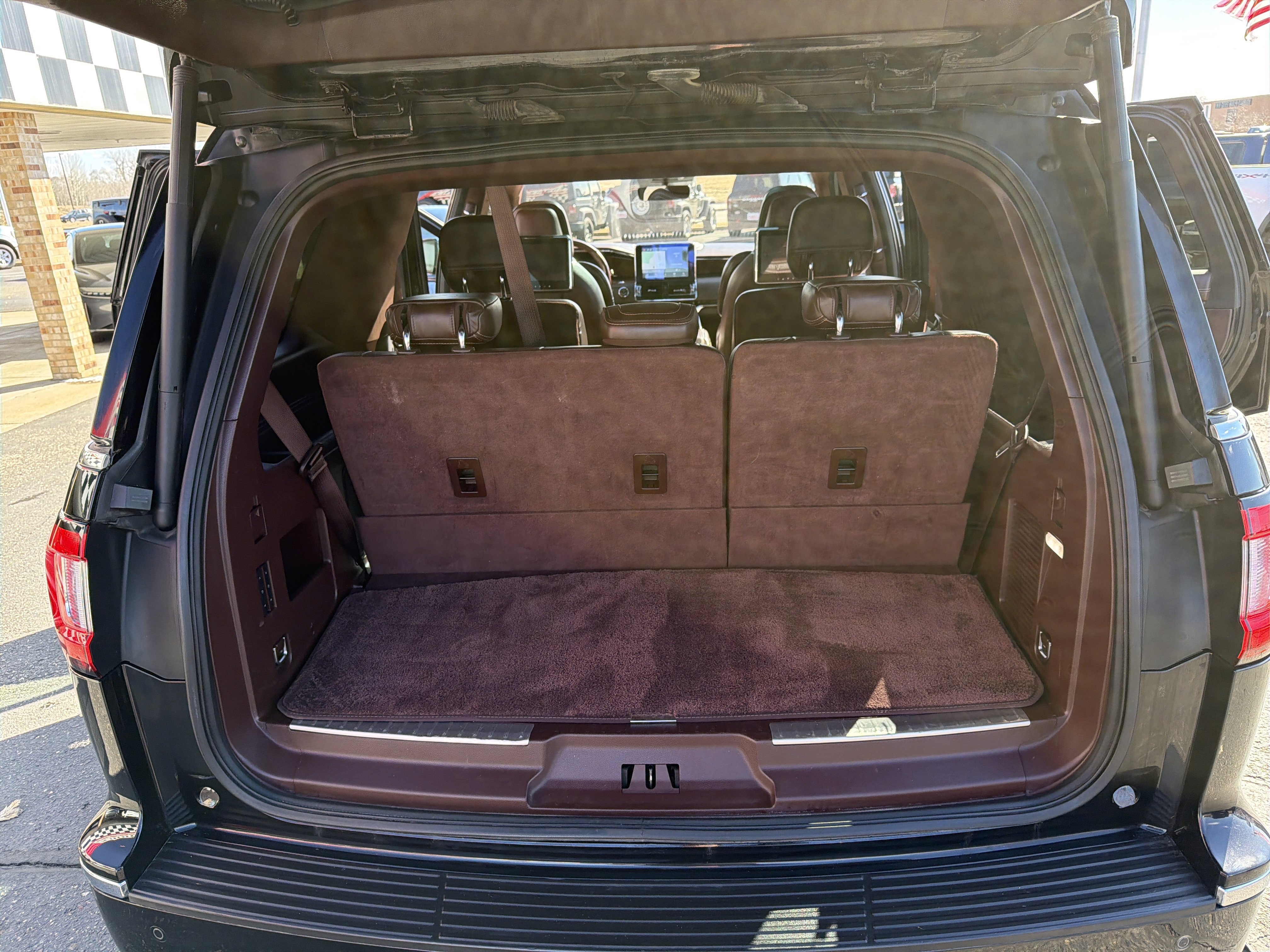 Used 2019 Lincoln Navigator Black Label AWD/4WD image 25