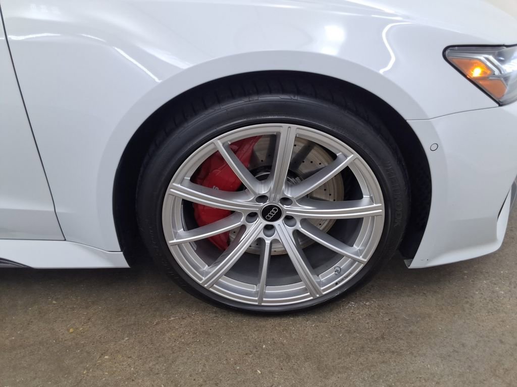 Used 2023 Audi RS 7 Sportback w/ Carbon Optic Package image 27