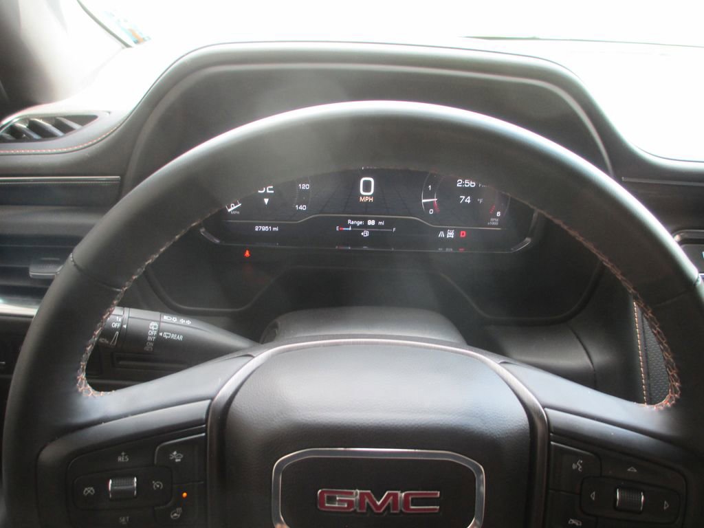 Used 2023 GMC Yukon AT4 w/ LPO, Floor Liner Package AWD/4WD image 33
