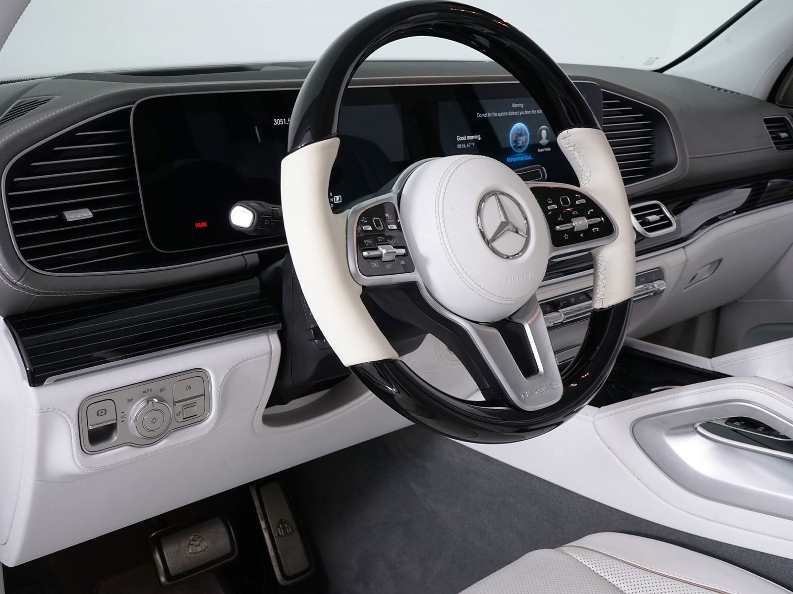 Used 2022 Mercedes-Benz Maybach GLS 600 4MATIC image 5