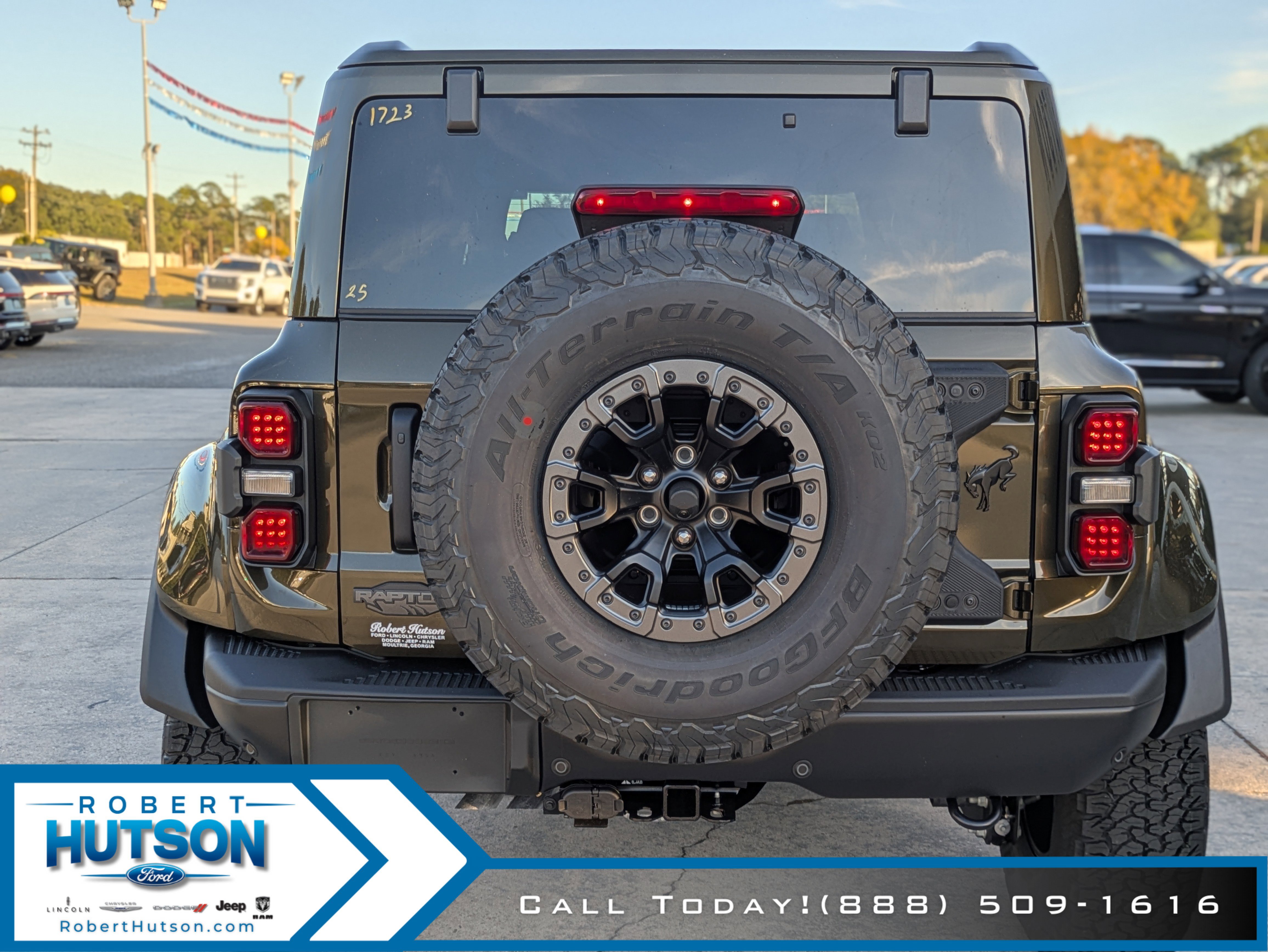 New 2025 Ford Bronco Raptor image 9