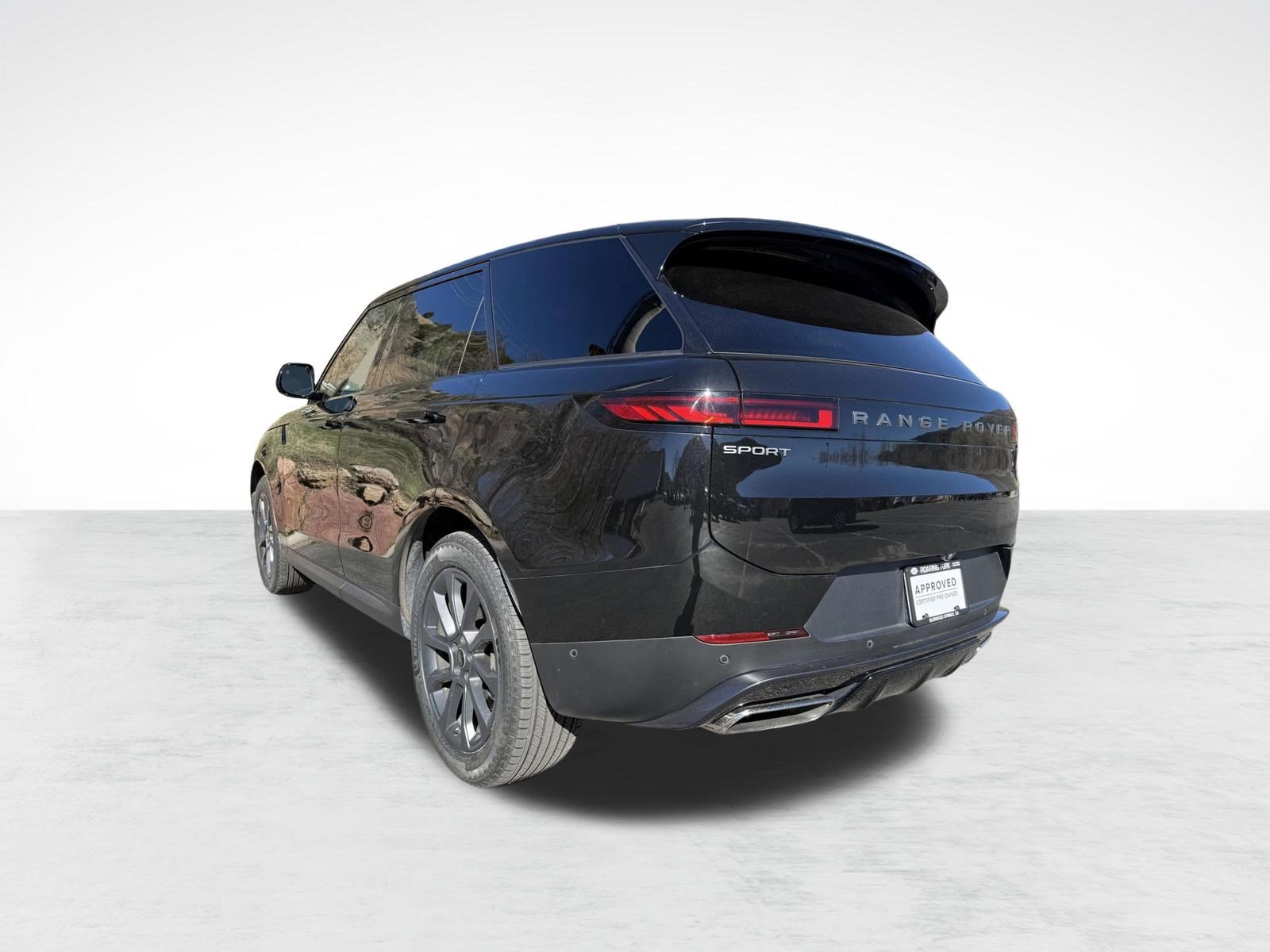 Certified 2024 Land Rover Range Rover Sport SE image 3