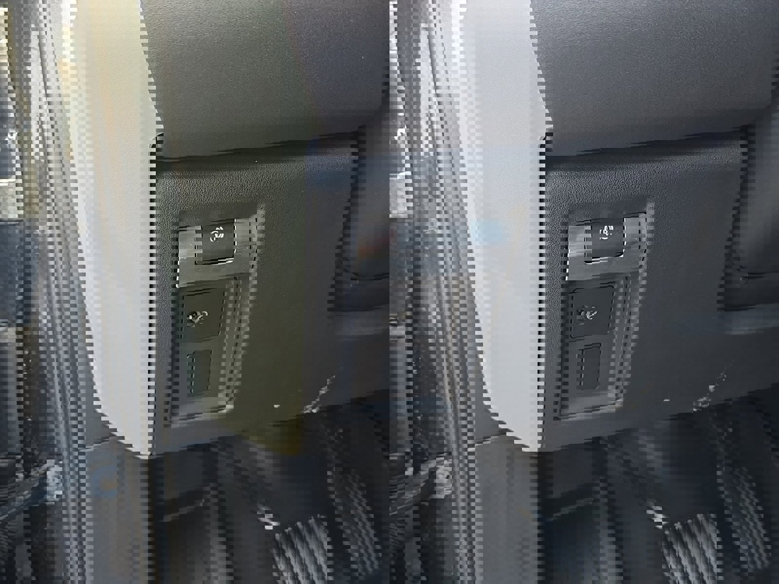 Used 2020 Land Rover Defender 110 SE image 13