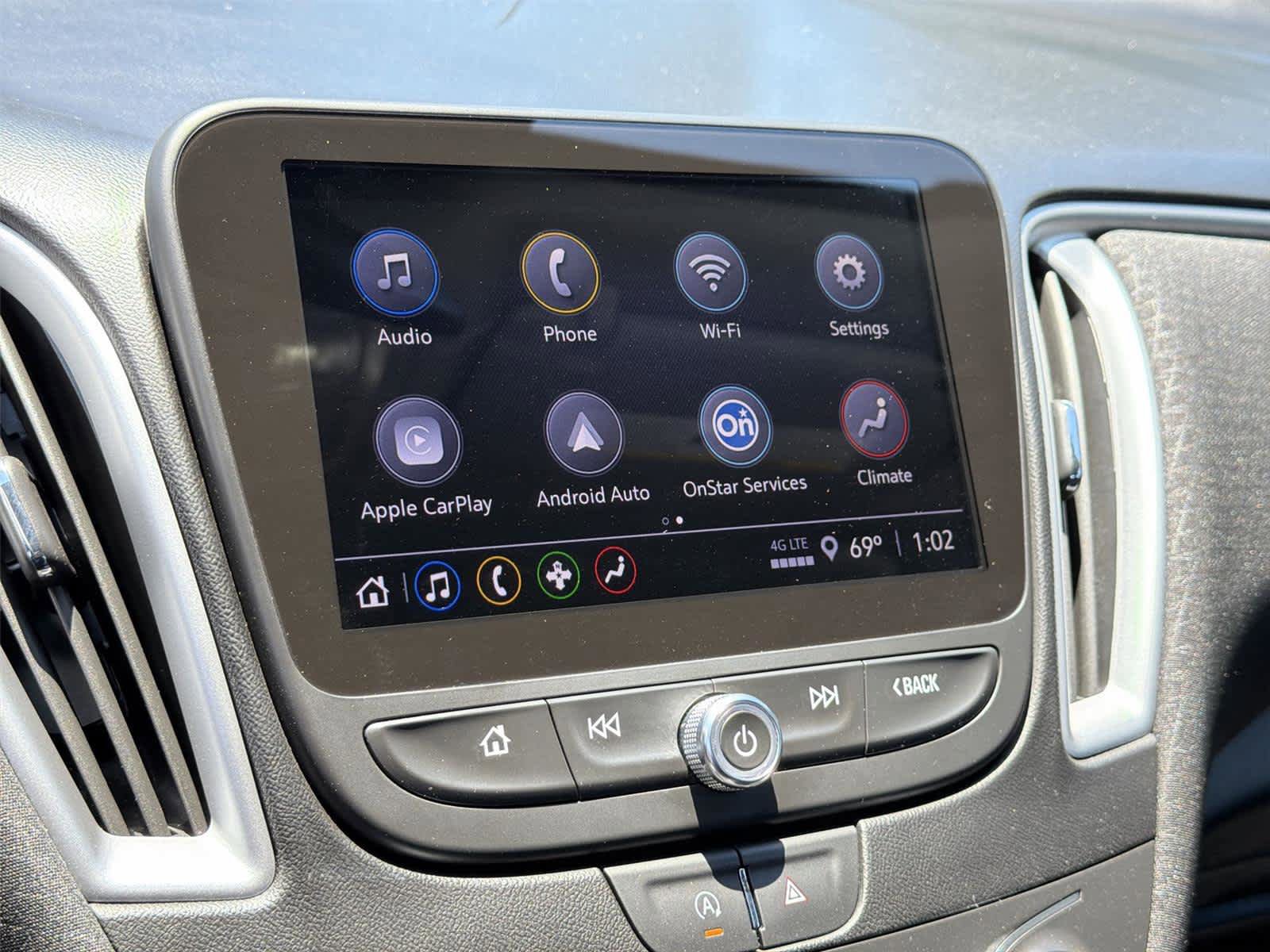 Used 2024 Chevrolet Malibu LT FWD image 37