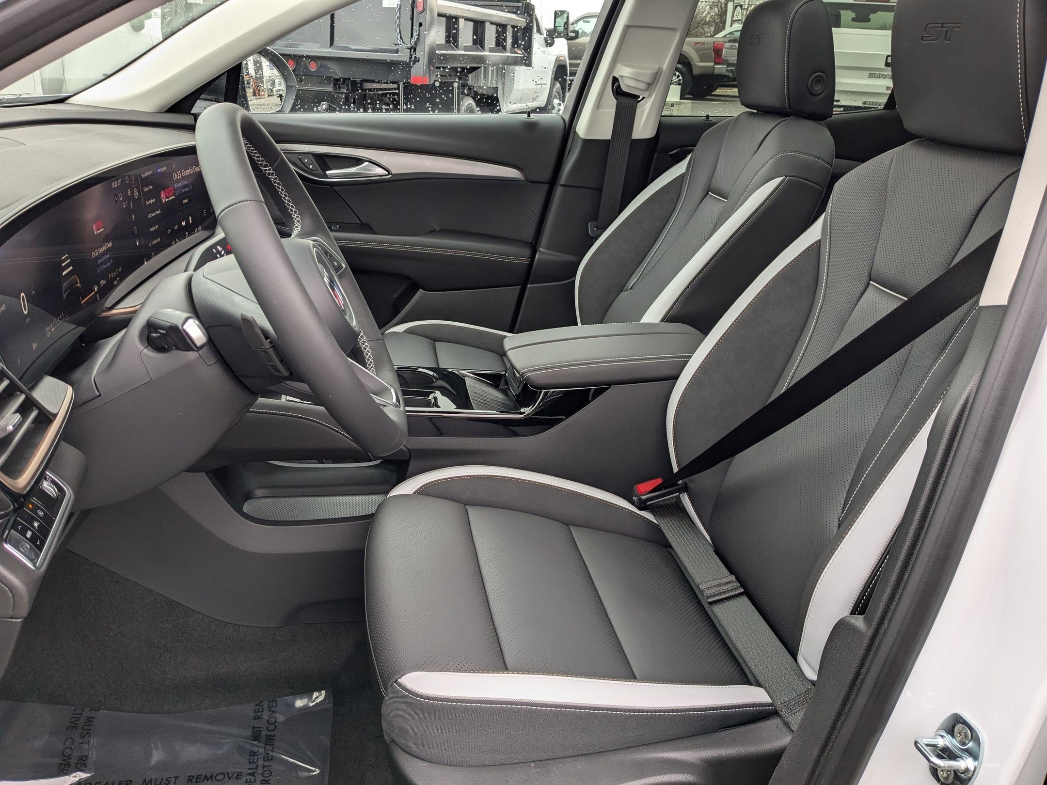 New 2025 Buick Envision Sport Touring image 22