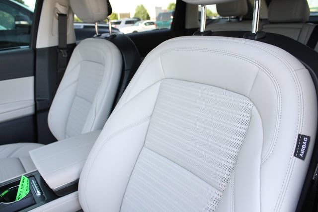 New 2026 Lincoln Nautilus Reserve AWD/4WD image 52