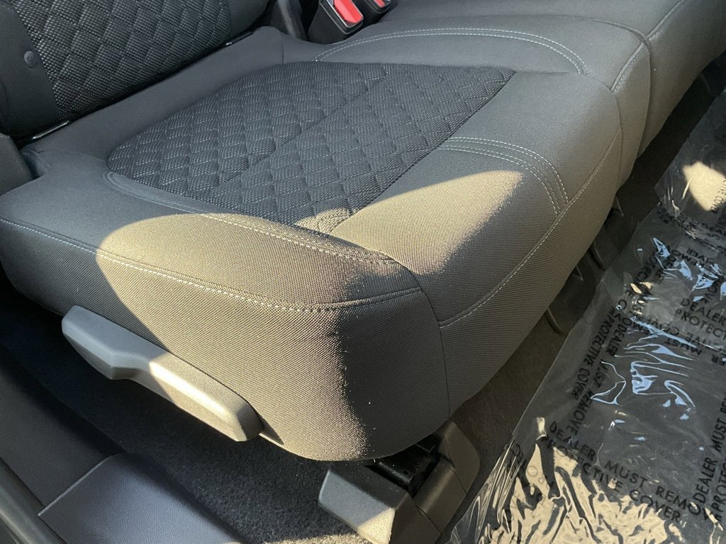 Used 2021 Chevrolet Blazer LT image 48