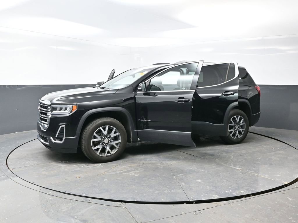 Used 2023 GMC Acadia SLT image 59