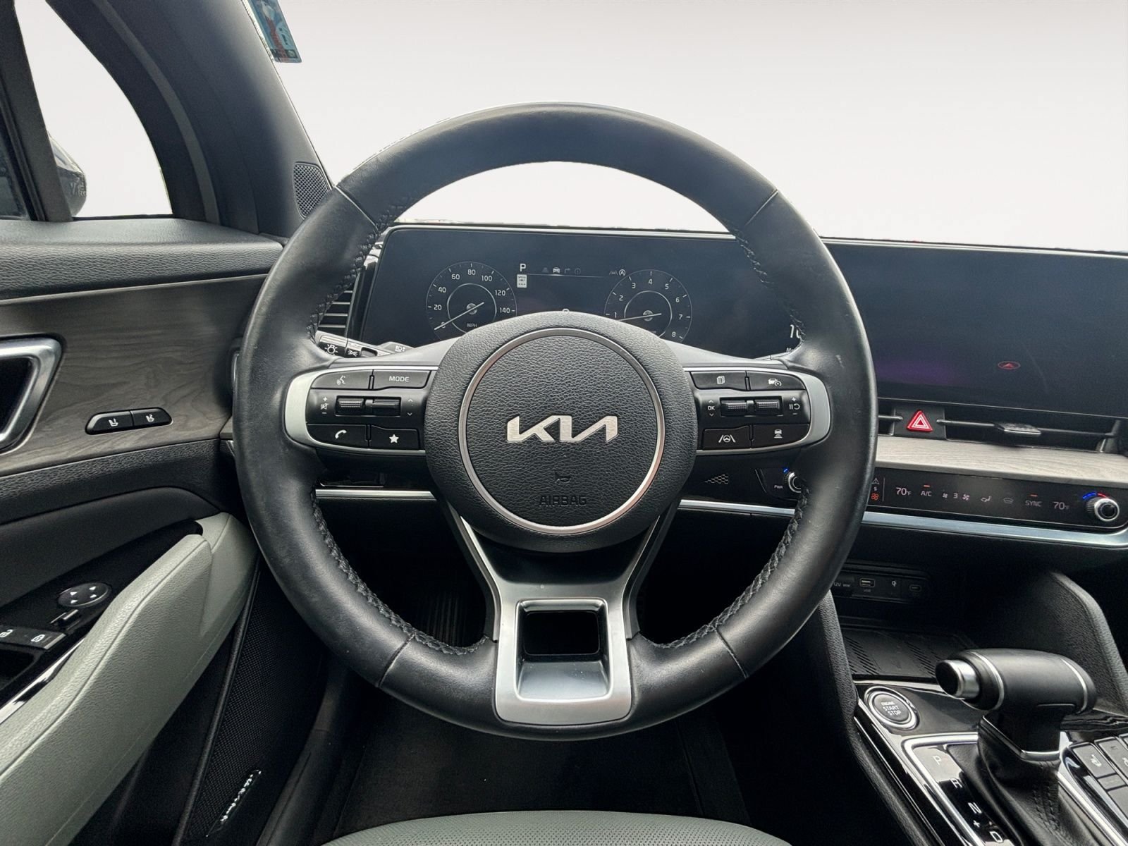 Used 2023 Kia Sportage X-Pro AWD/4WD image 12