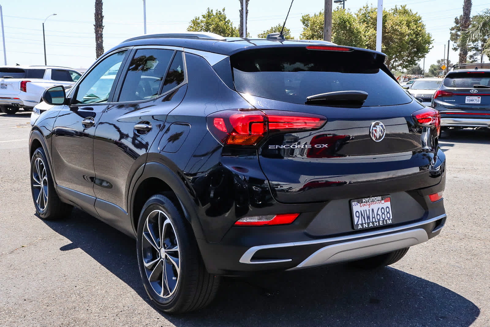 Used 2021 Buick Encore GX Select FWD image 8
