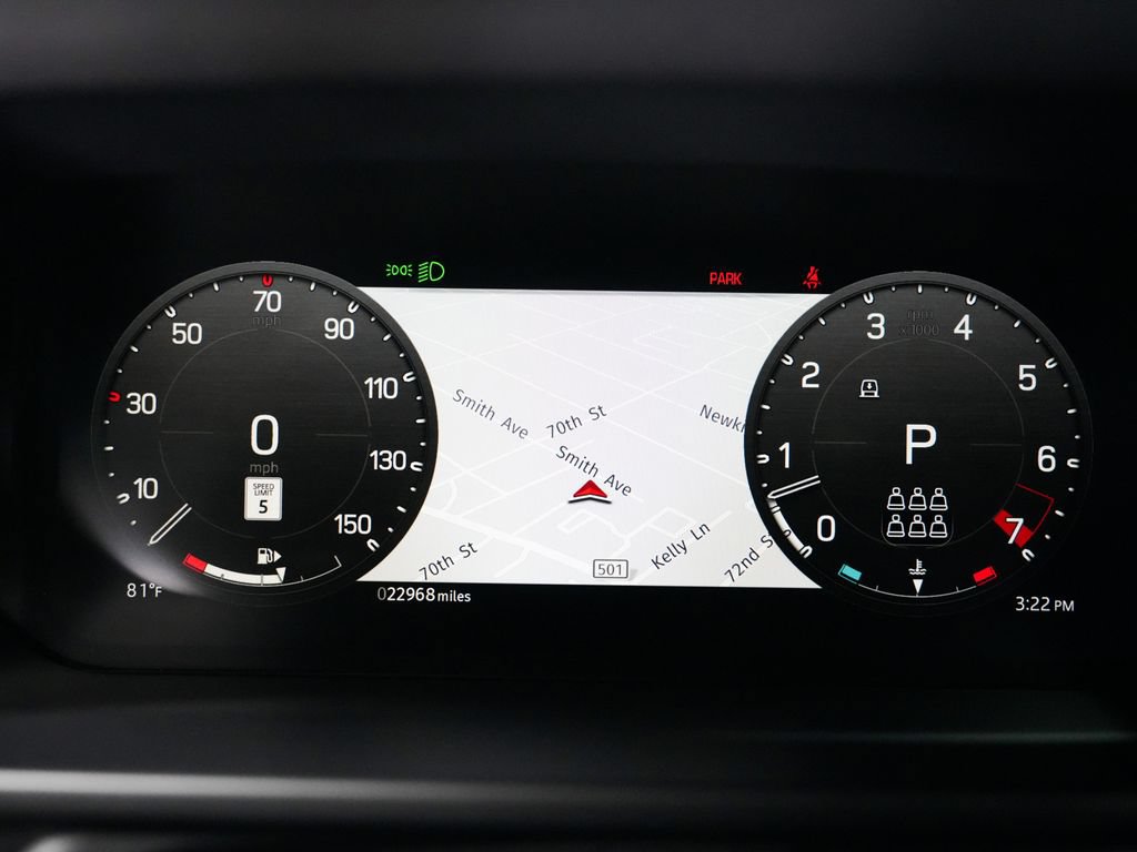 Used 2023 Land Rover Defender 130 X-Dynamic SE AWD/4WD image 17