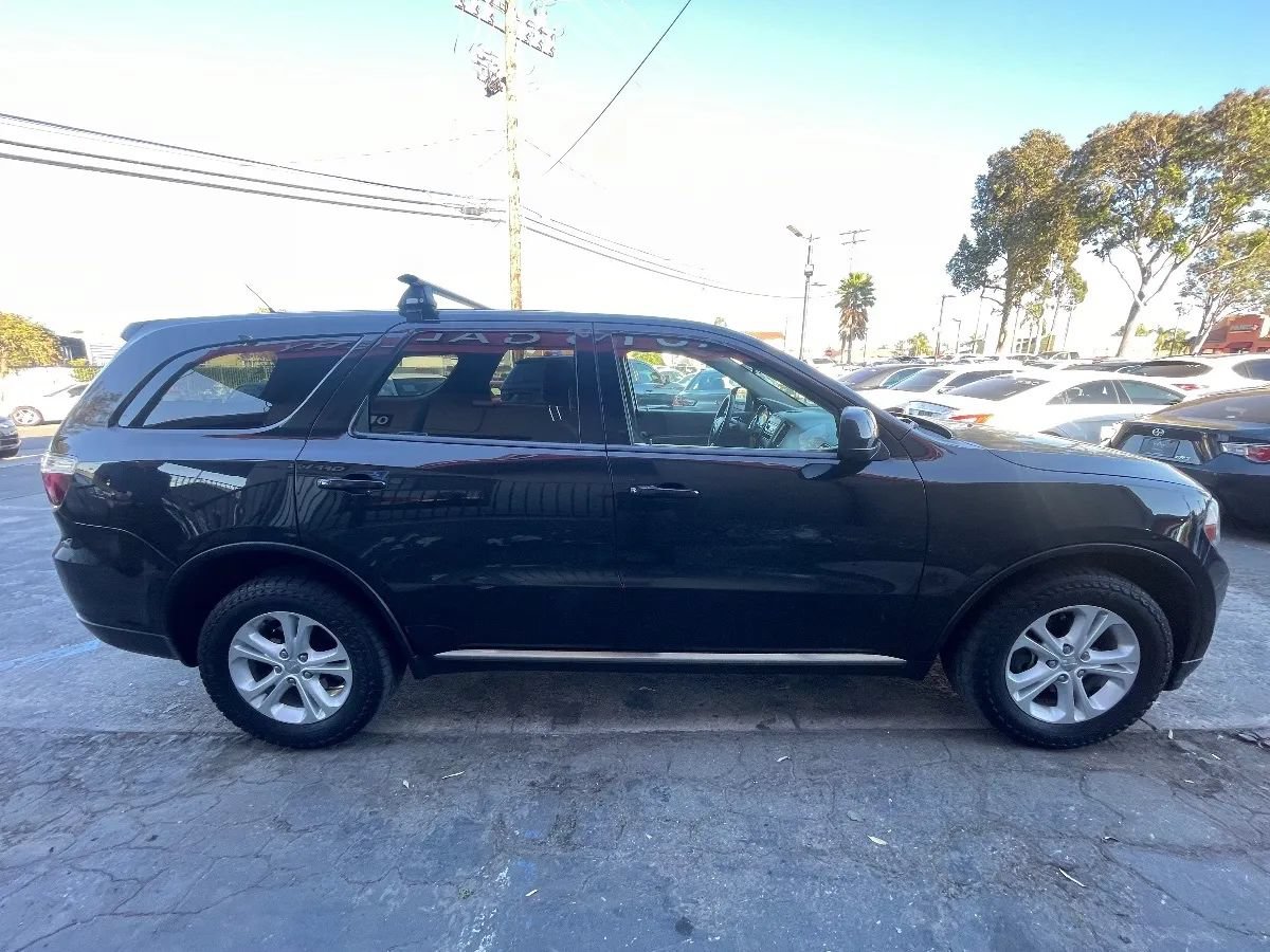 Used 2013 Dodge Durango SXT w/ Trailer Tow Group IV AWD/4WD image 4