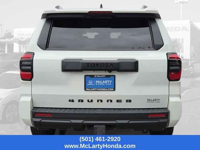 Used 2025 Toyota 4Runner SR5 AWD/4WD image 7