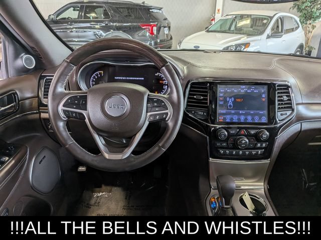 Used 2019 Jeep Grand Cherokee Overland AWD/4WD image 24