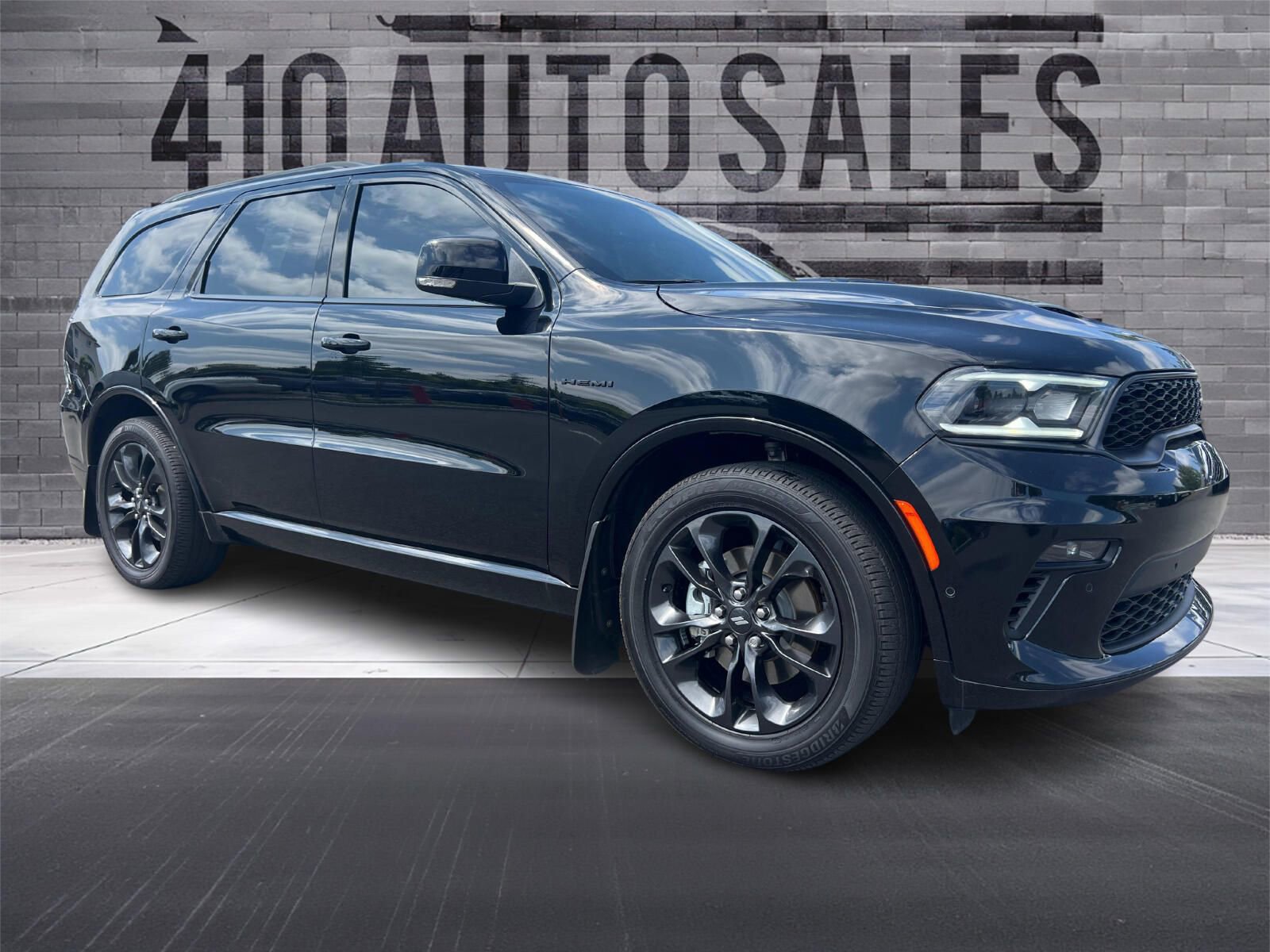 Used 2021 Dodge Durango R/T image 1