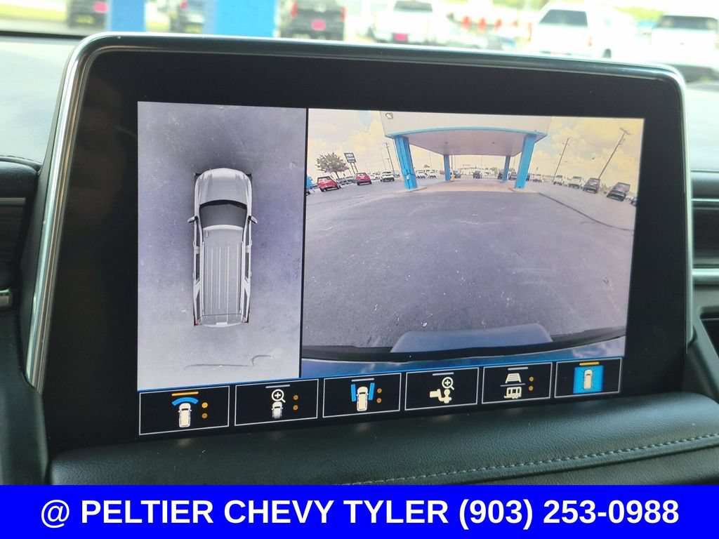Used 2021 Chevrolet Tahoe Z71 w/ Z71 Off-Road Package AWD/4WD image 26