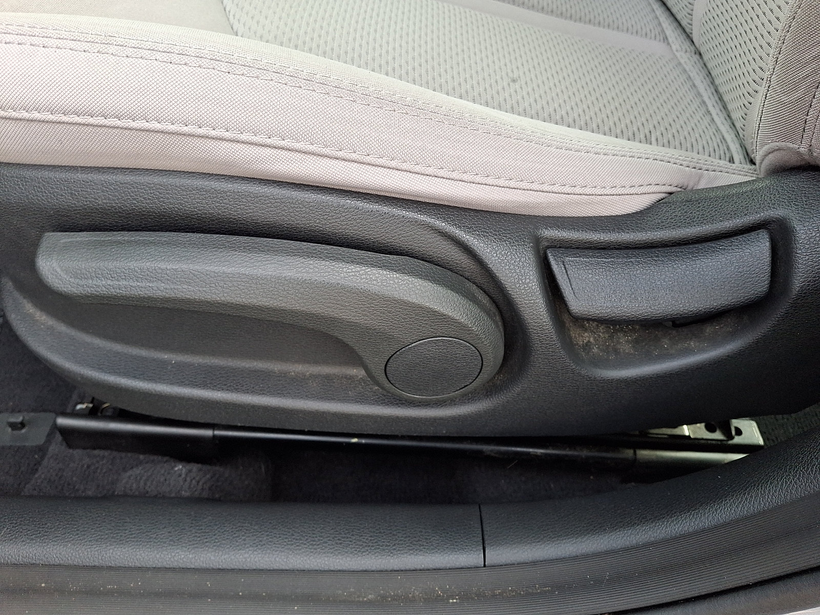 Used 2015 Hyundai Sonata SE FWD image 15