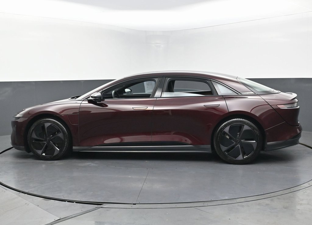 Used 2024 Lucid Air Touring image 7