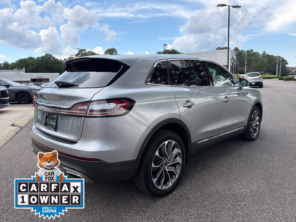 Used 2023 Lincoln Nautilus Reserve AWD/4WD image 12