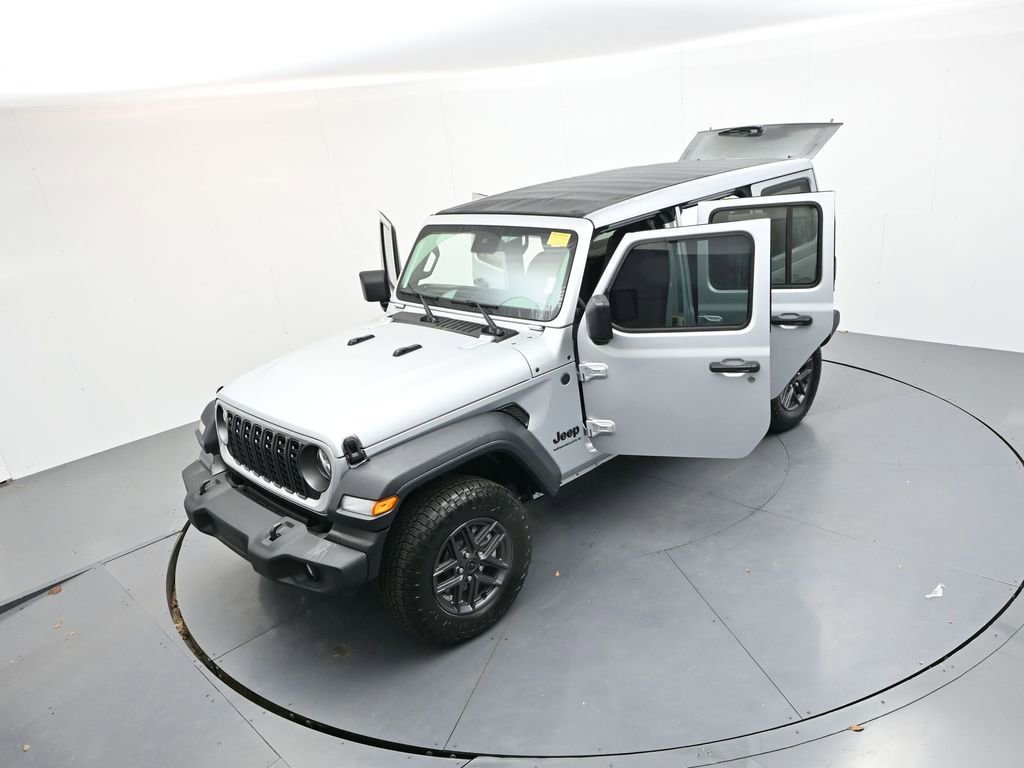 Used 2024 Jeep Wrangler Sport S image 41