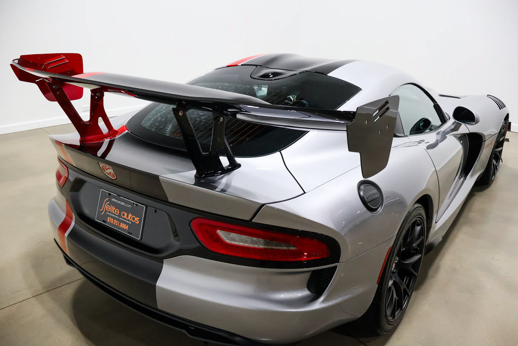 Used 2017 Dodge Viper ACR w/ Extreme Aero Package RWD image 76
