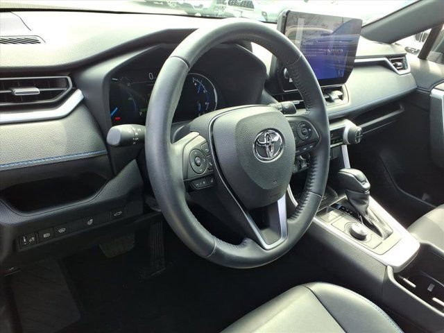 Used 2023 Toyota RAV4 XSE w/ XSE Grade Weather Package image 8