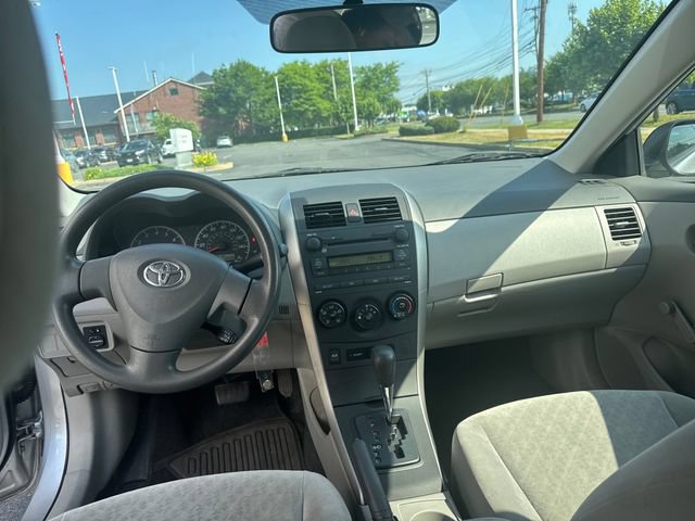 Used 2009 Toyota Corolla FWD image 14