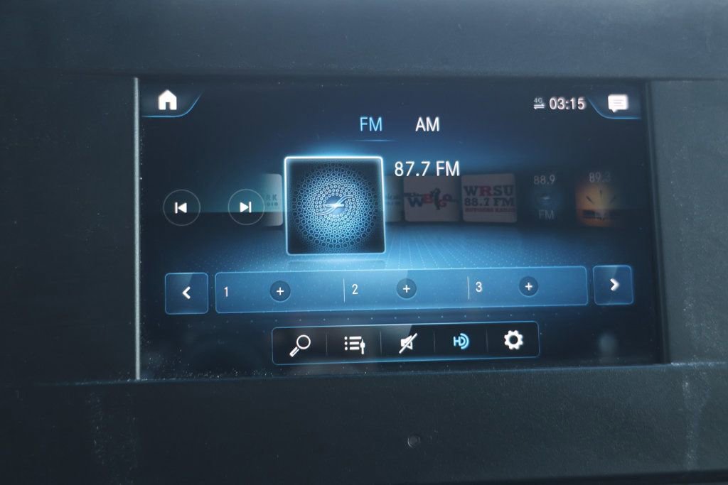 Used 2023 Mercedes-Benz Sprinter 4500 w/ Acoustic Package image 15