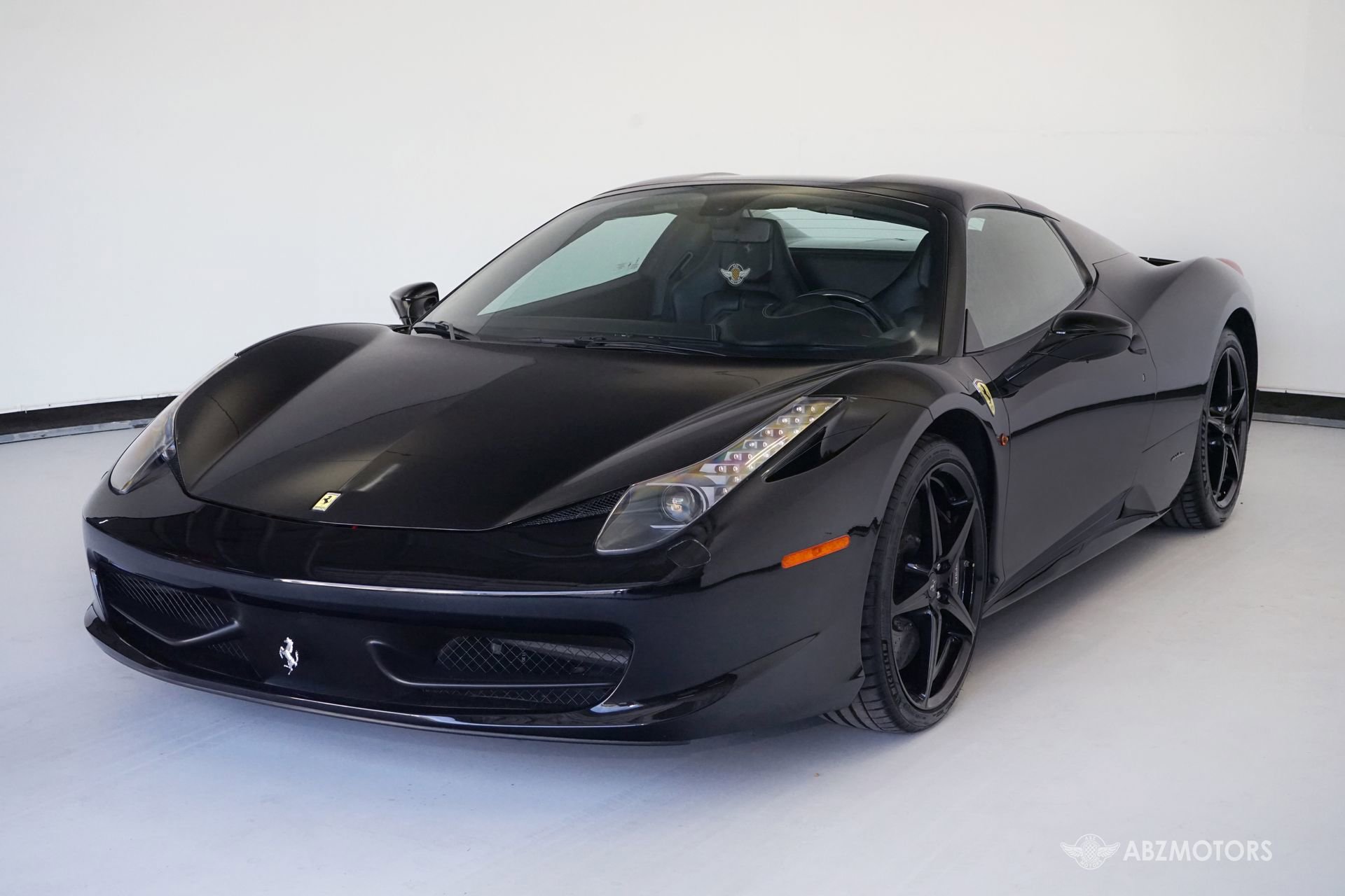 Used 2015 Ferrari 458 Spider image 2