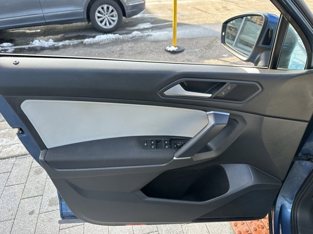 Used 2020 Volkswagen Tiguan S image 10