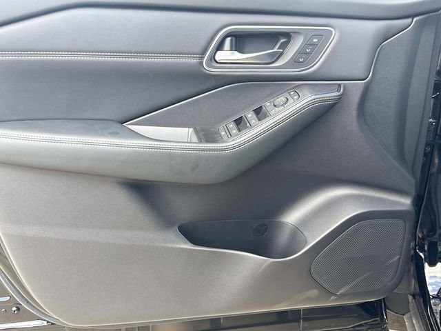 New 2026 Nissan Rogue Platinum AWD/4WD image 20