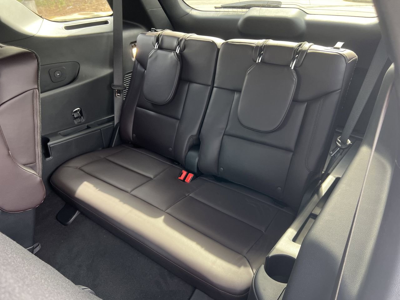 New 2026 Ford Explorer Platinum image 23