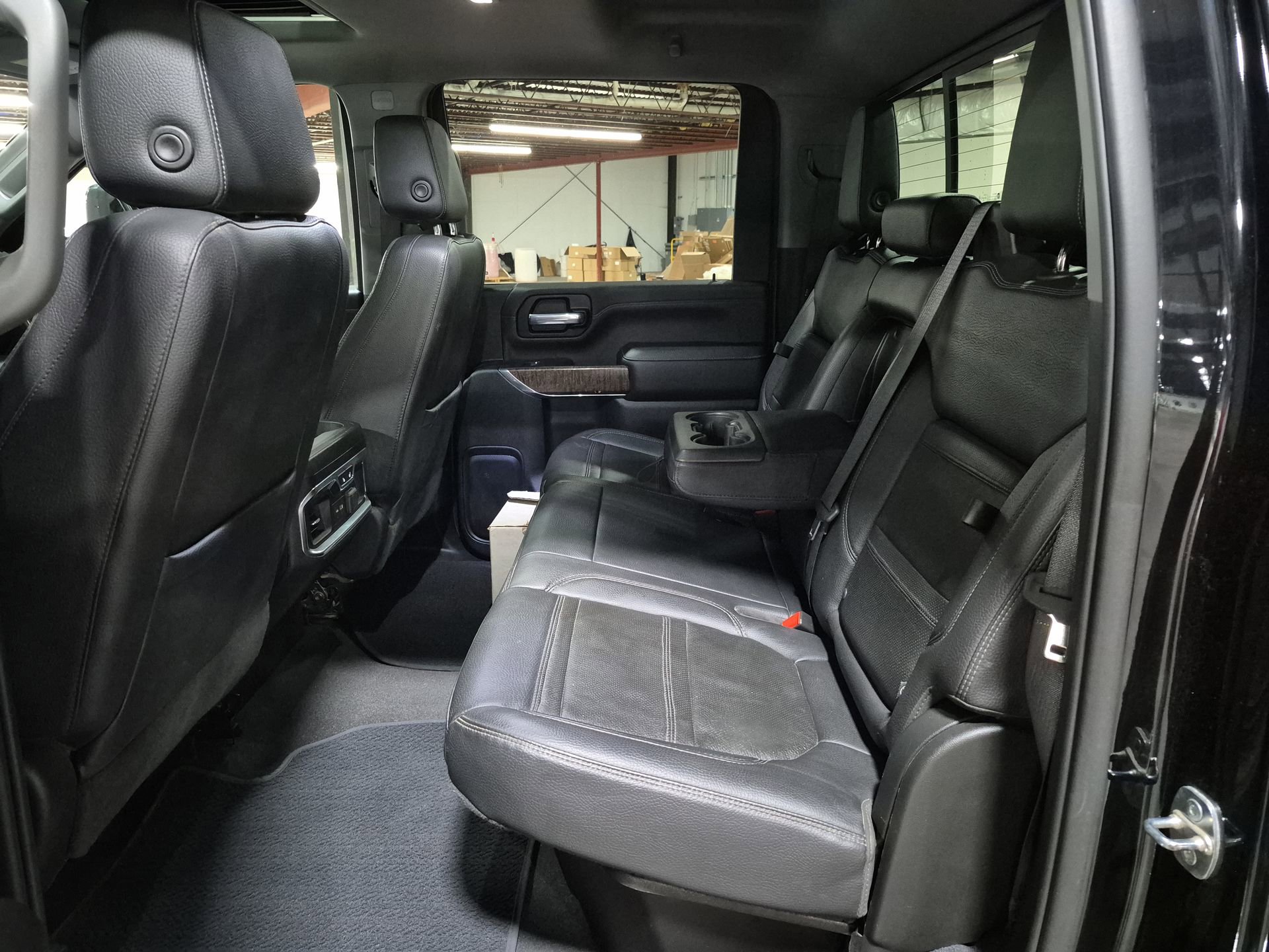 Certified 2023 GMC Sierra 3500 Denali w/ Denali Ultimate Package AWD/4WD image 26
