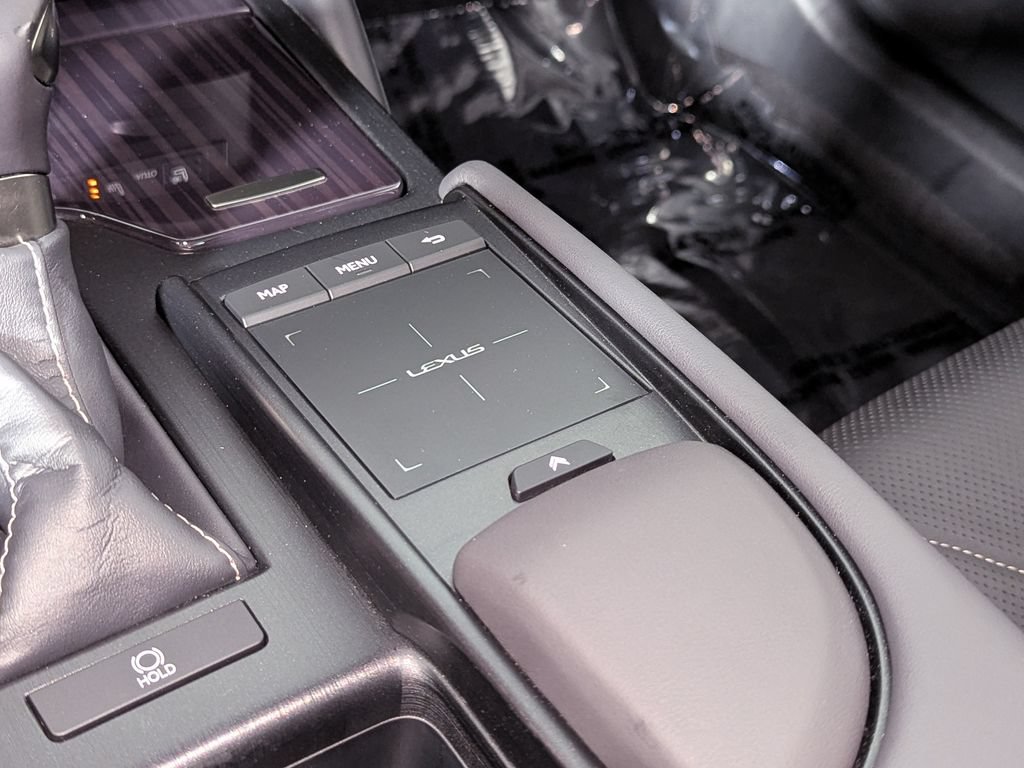 Used 2019 Lexus ES 350 Ultra Luxury w/ Accessory Package FWD image 37