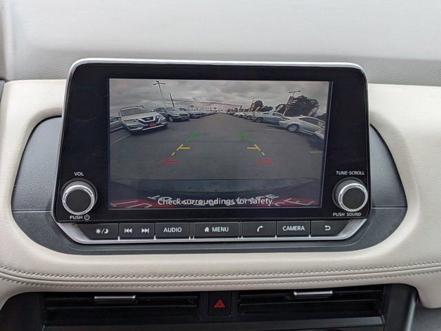 Used 2025 Nissan Rogue SV FWD image 23