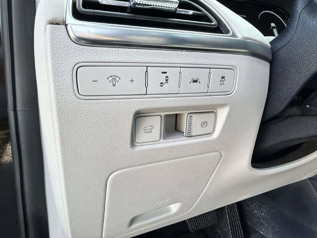 Used 2021 Hyundai Palisade Limited FWD image 21