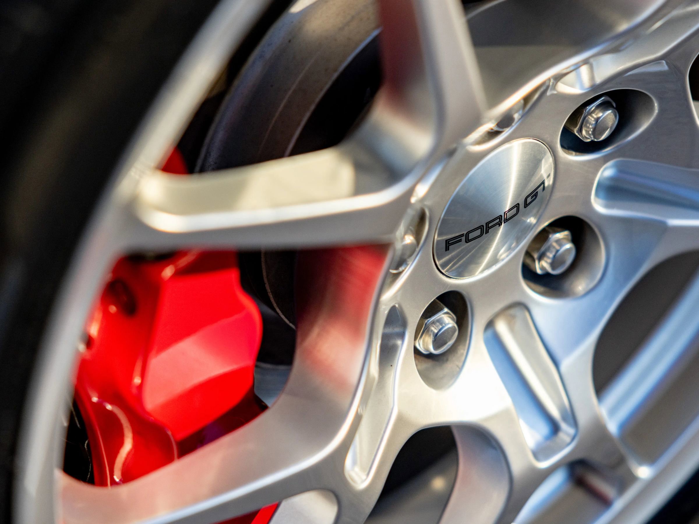 Used 2005 Ford GT image 35