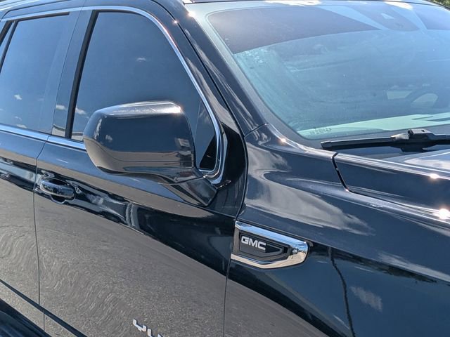 Used 2023 GMC Yukon SLE RWD image 11