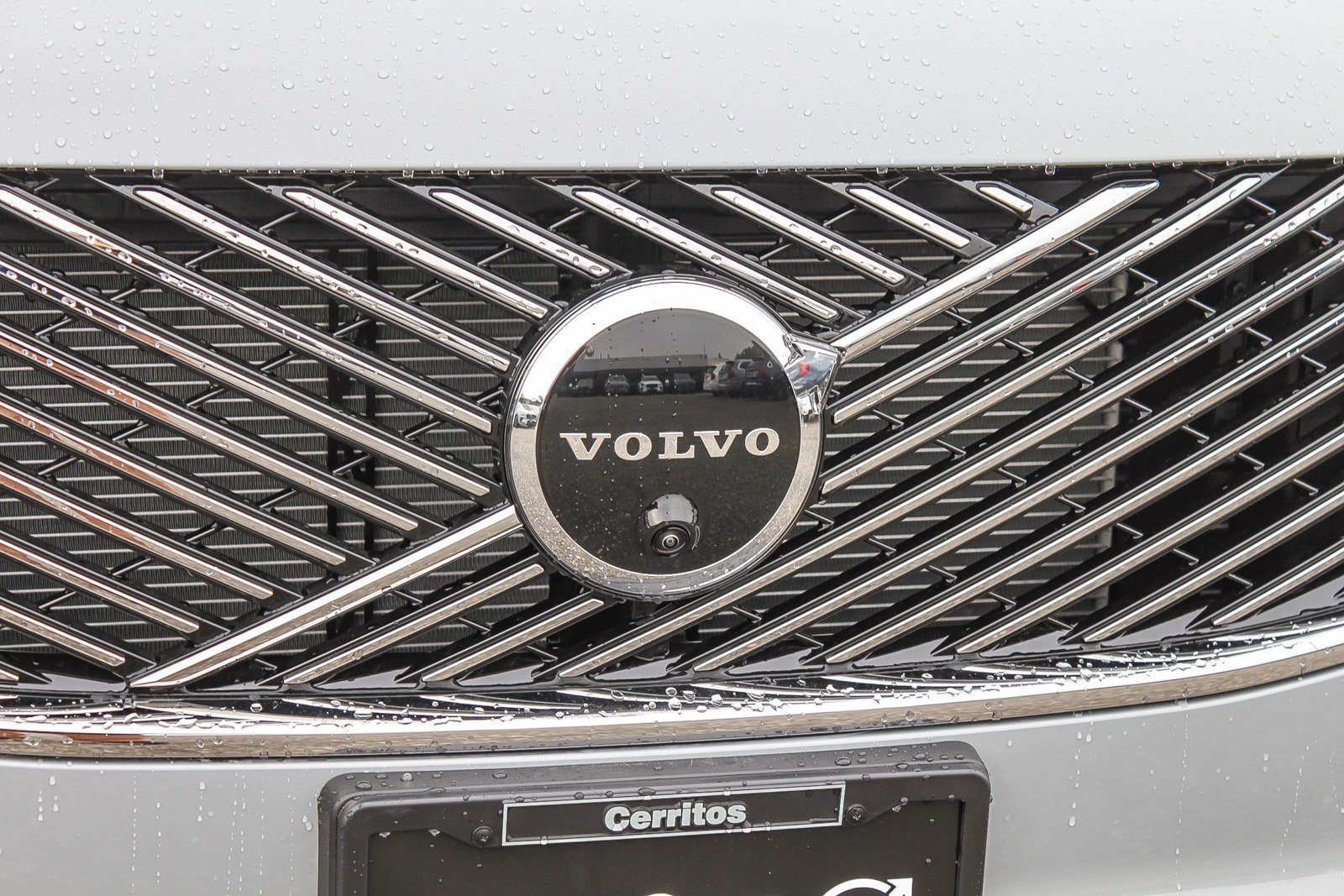 New 2026 Volvo XC90 T8 Plus w/ Protection Package AWD/4WD image 5