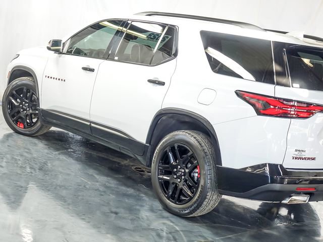 Certified 2023 Chevrolet Traverse Premier w/ Redline Edition image 11