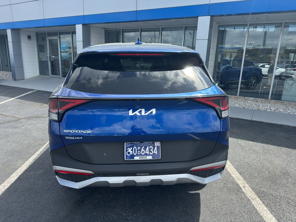 Used 2023 Kia Sportage EX image 4